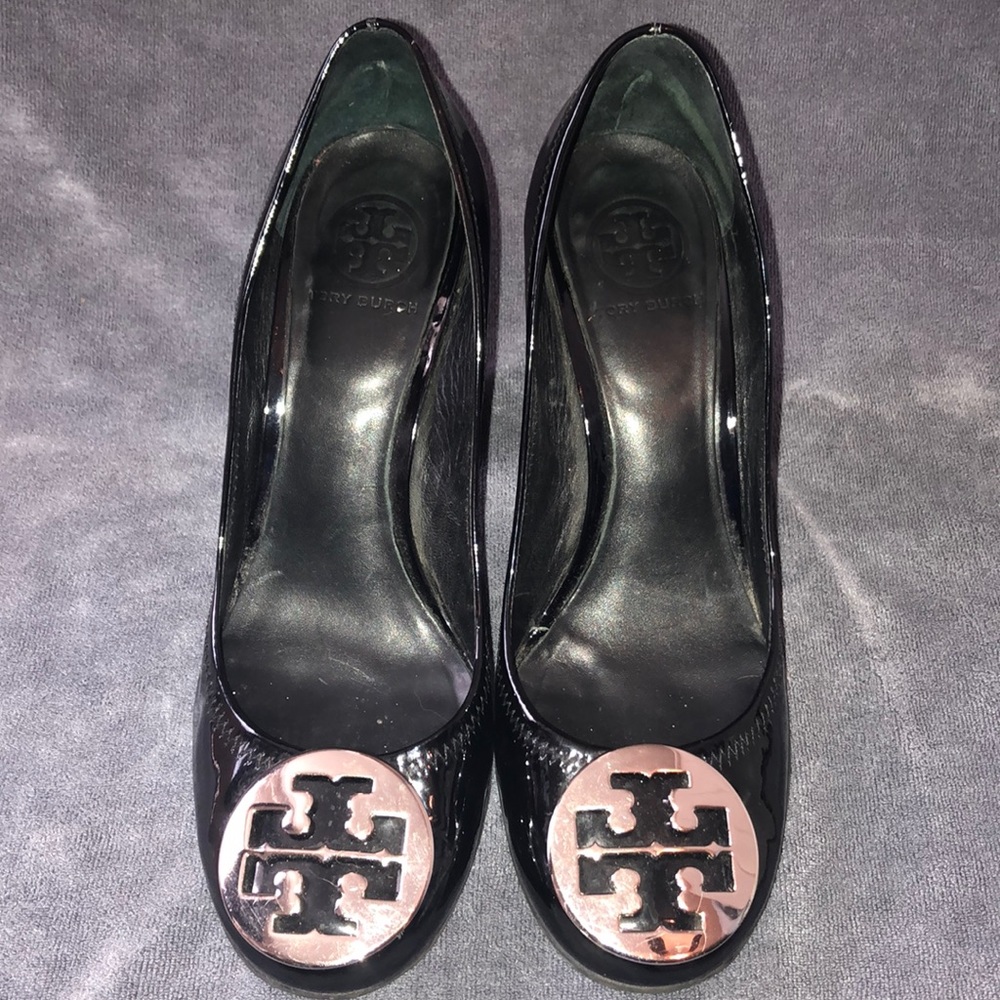 Black patent Sophie tory burch